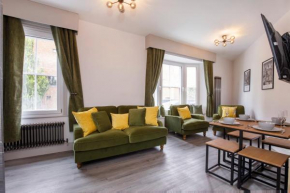 Clarence street Luxury city centre Apartment close to Minster